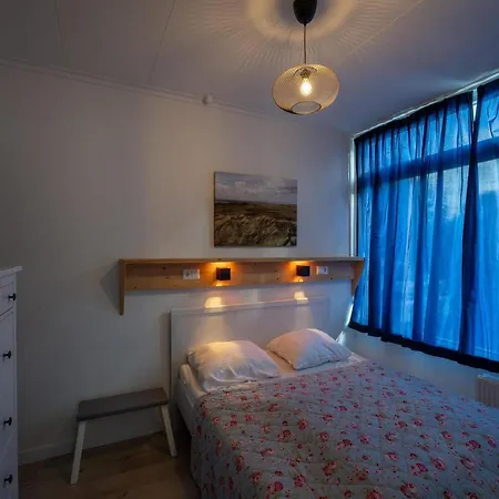 In With Garden * Petten